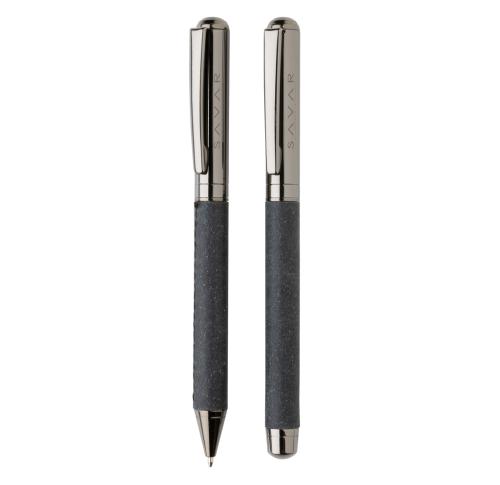 Recycled leather pen set