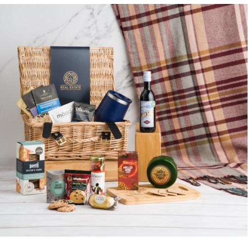 Luxury Branded Wicker Basket Christmas Food Hampers Prestige