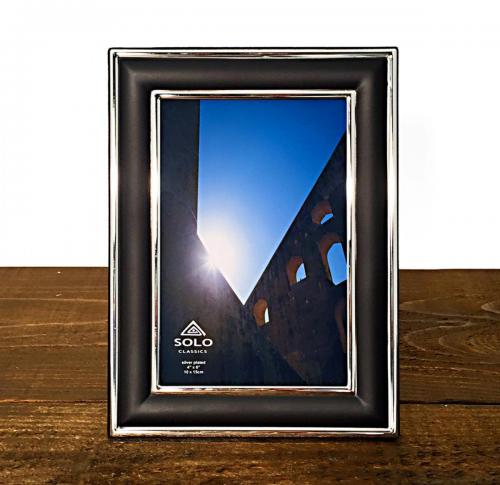 Black Metal Photo Frame - 4