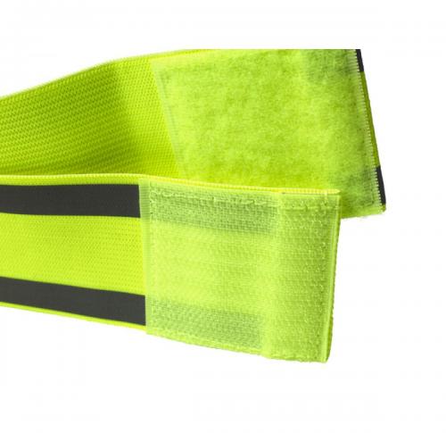 Arm band with reflective stripes