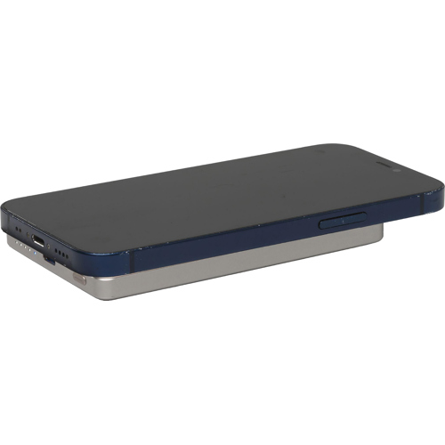 Wireless Recycled Aluminium Power Bank (5,000mAh)