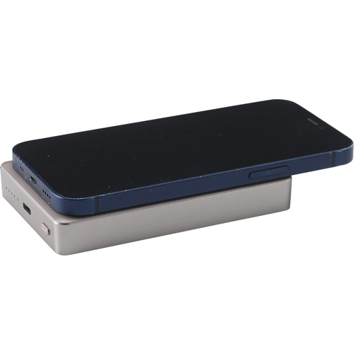 Wireless Recycled Magsafe Power Bank (10,000 MAh)