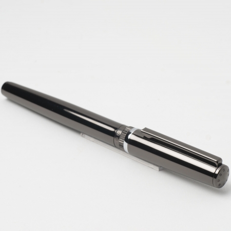 Hugo Boss Rollerball pen Gear Metal Dark Chrome
